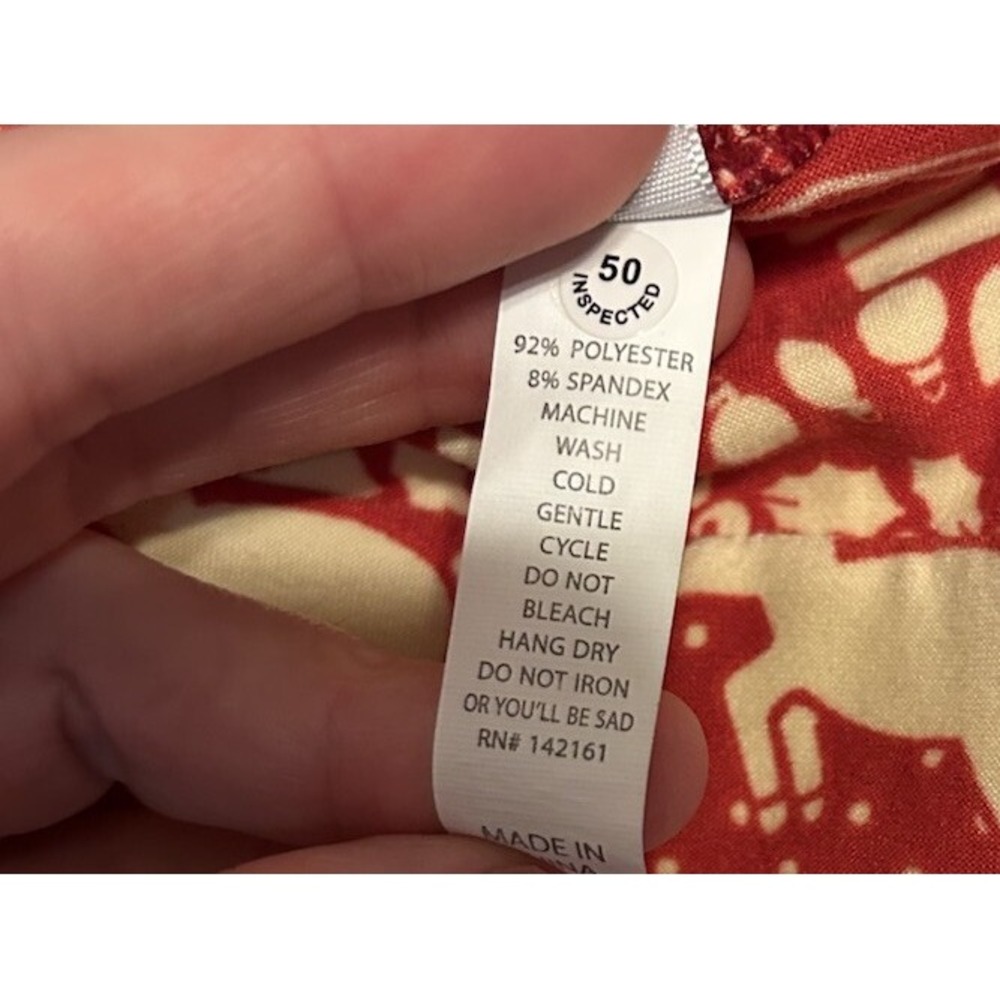 Lularoe Holiday Leggings Tall Curvy Red Reindeer Snowman - Picture 4 of 5